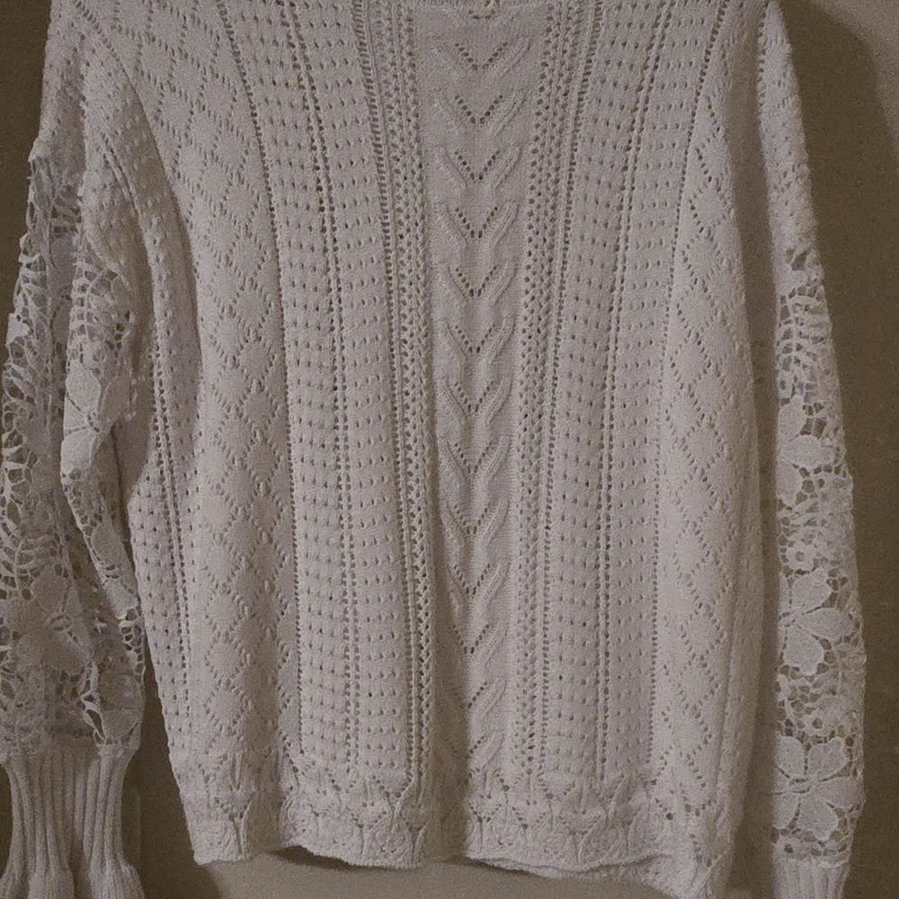 Source Unknown White Lace Knit Sweater